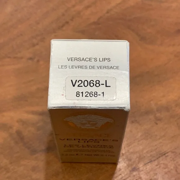 Versace - Picture 9 of 9